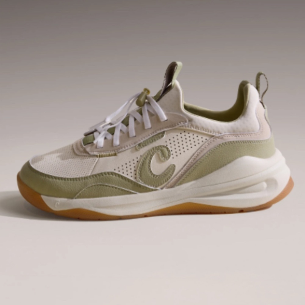 Strada Slip Resistant Athletic Shoe